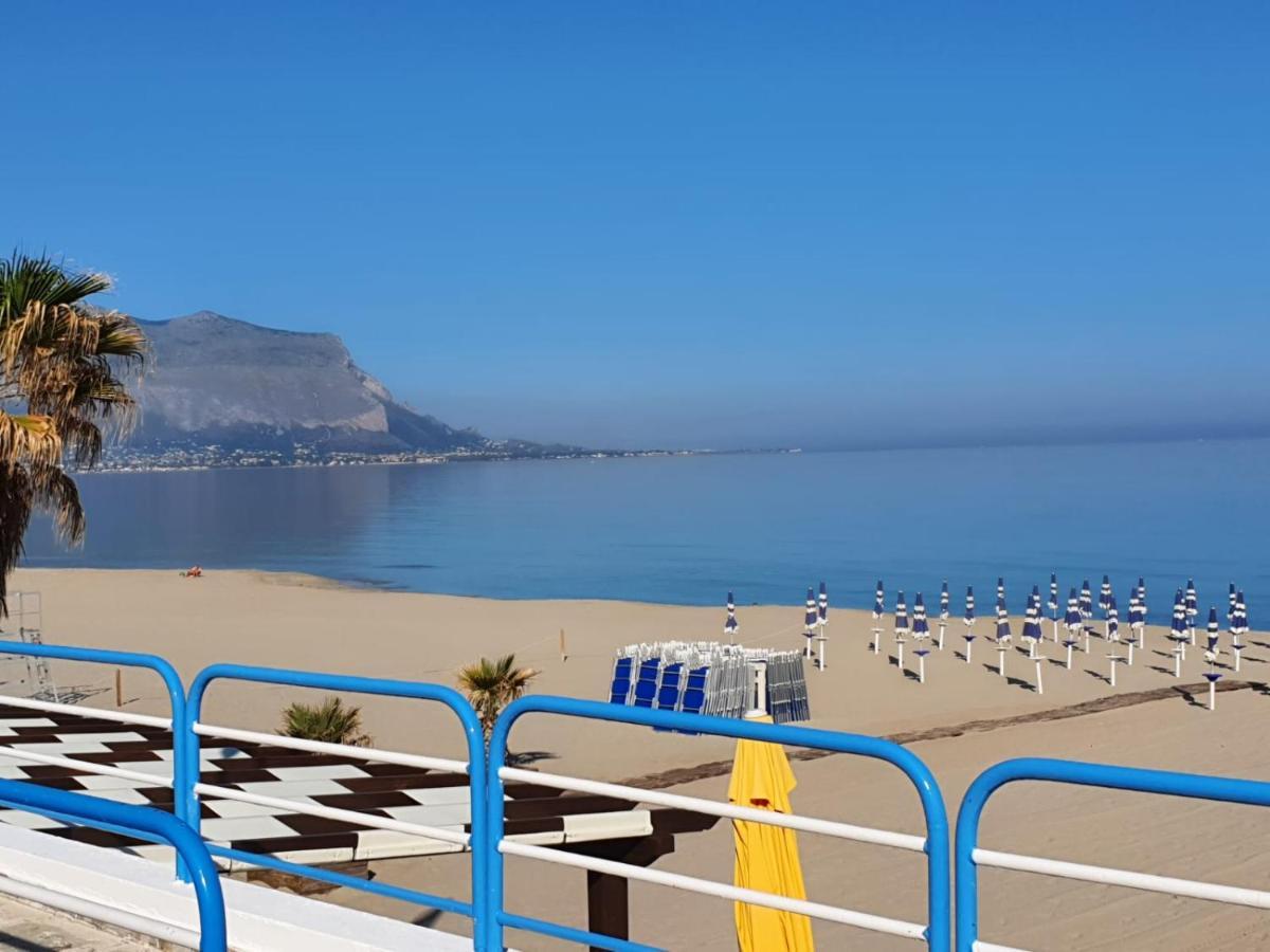 La Dependance Delle Mimose Villa Isola delle Femmine Eksteriør billede